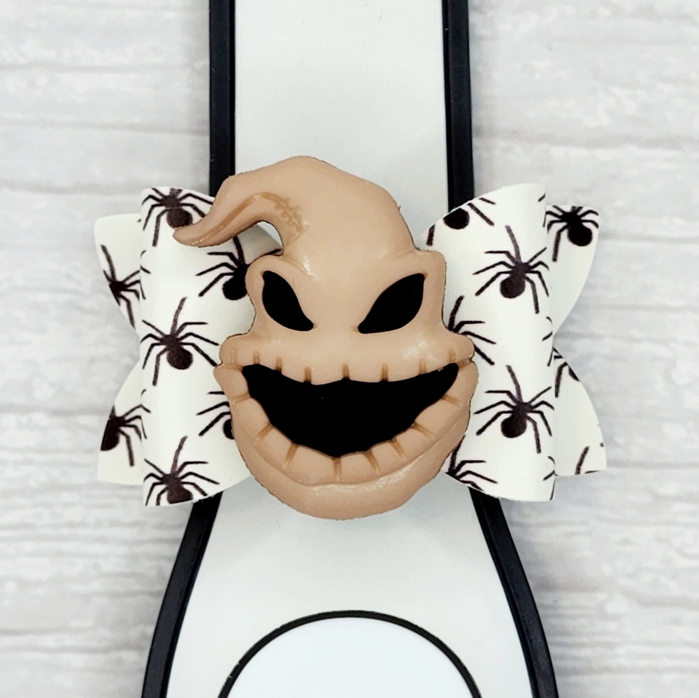 GLOW IN THE DARK Oogie Boogie Magicband Bow